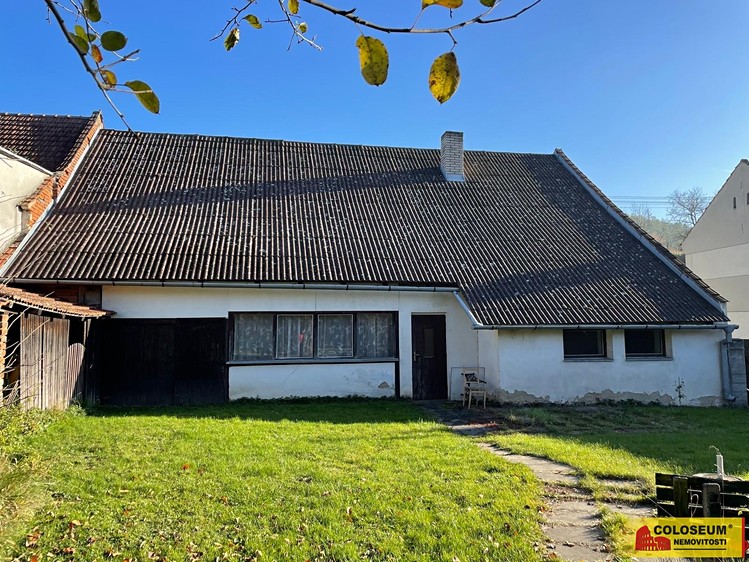 Prodej rodinného domu 120 m², pozemek 1 809 m² - foto 2