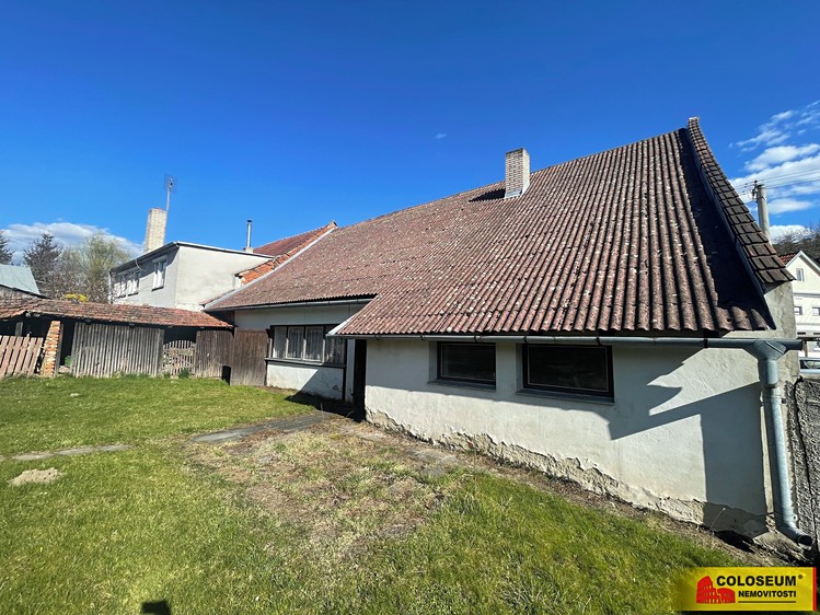 Prodej rodinného domu 120 m², pozemek 1 809 m² - foto 3