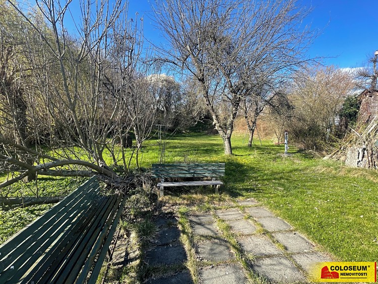 Prodej rodinného domu 120 m², pozemek 1 809 m² - foto 5
