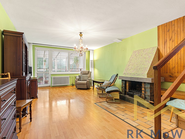 Prodej rodinného domu 260 m², pozemek 335 m² - foto 4
