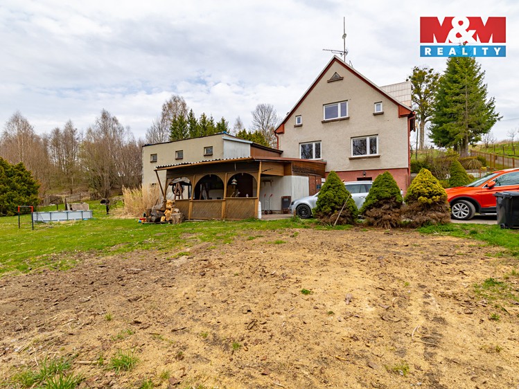 Prodej rodinného domu 217 m², pozemek 5 711 m² - foto 8