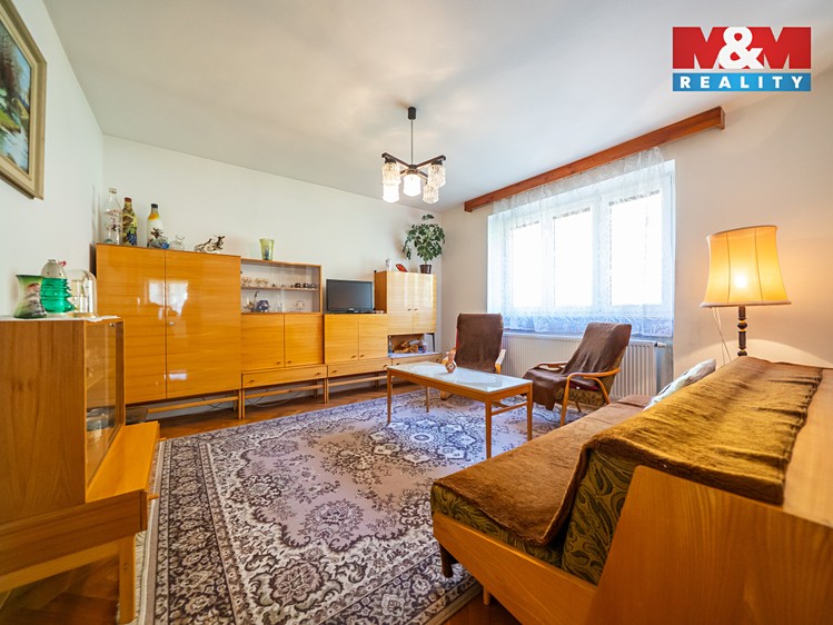 Prodej rodinného domu 114 m², pozemek 1 033 m² - foto 8