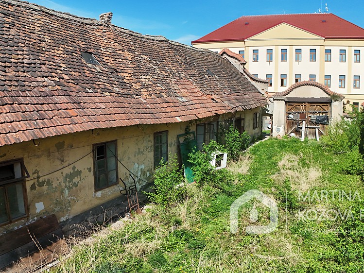 Prodej  rodinného domu 200 m², pozemek 1 346 m² - foto 3