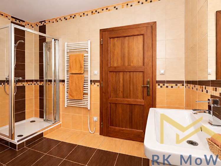 Prodej rodinného domu 182 m², pozemek 2 434 m² - foto 8