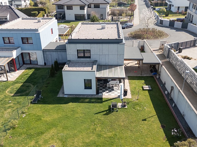 Prodej  rodinného domu 160 m², pozemek 660 m² - foto 3