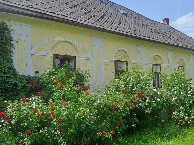 Prodej rodinného domu 215 m², pozemek 1 640 m² - foto 7