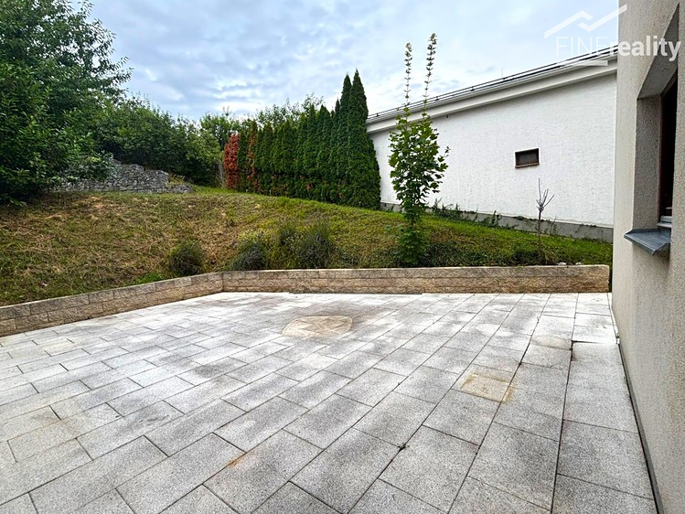 Prodej vily 477 m², pozemek 2 960 m² - foto 7