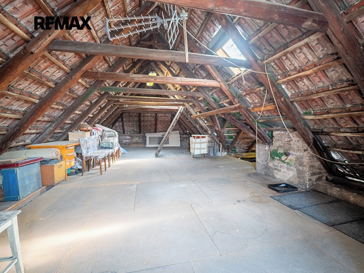Prodej vily 197 m², pozemek 636 m² - foto 6