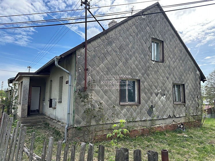 Prodej rodinného domu 200 m², pozemek 120 m² - foto 2
