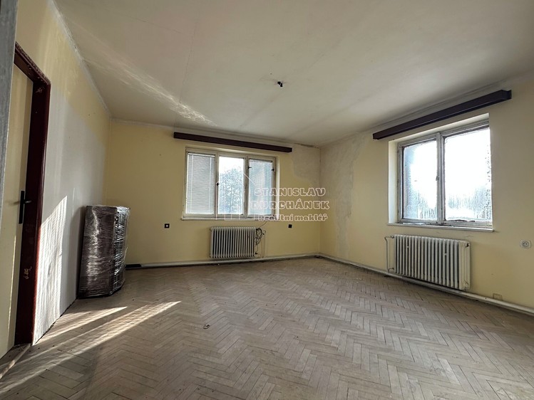 Prodej rodinného domu 200 m², pozemek 120 m² - foto 4