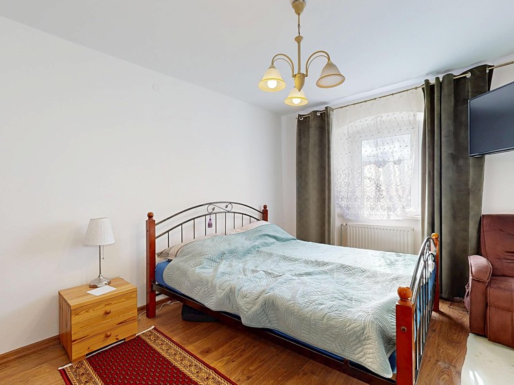 Prodej rodinného domu 313 m², pozemek 2 261 m² - foto 6