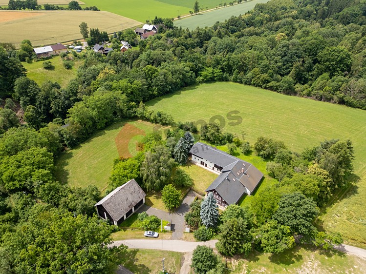 Prodej  zemědělské usedlosti 540 m², pozemek 168 676 m² - foto 3