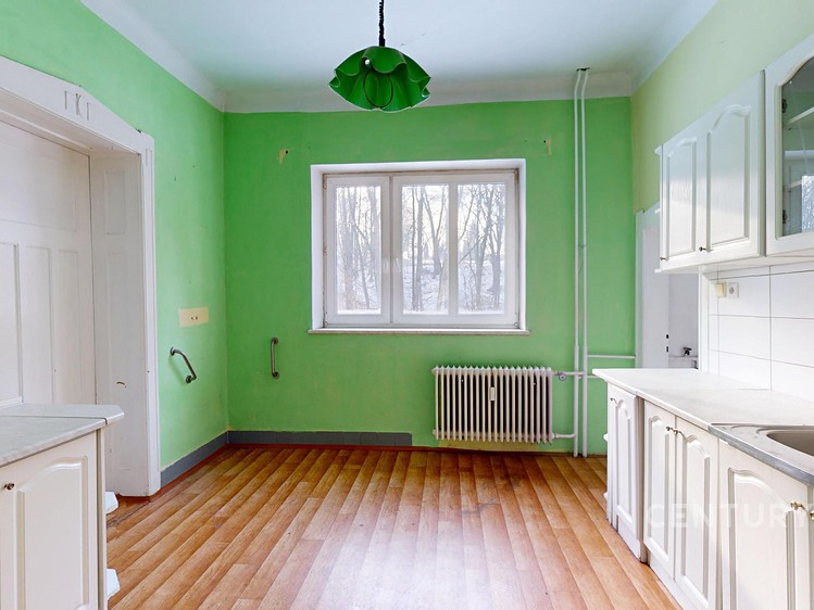 Prodej rodinného domu 185 m², pozemek 2 165 m² - foto 6