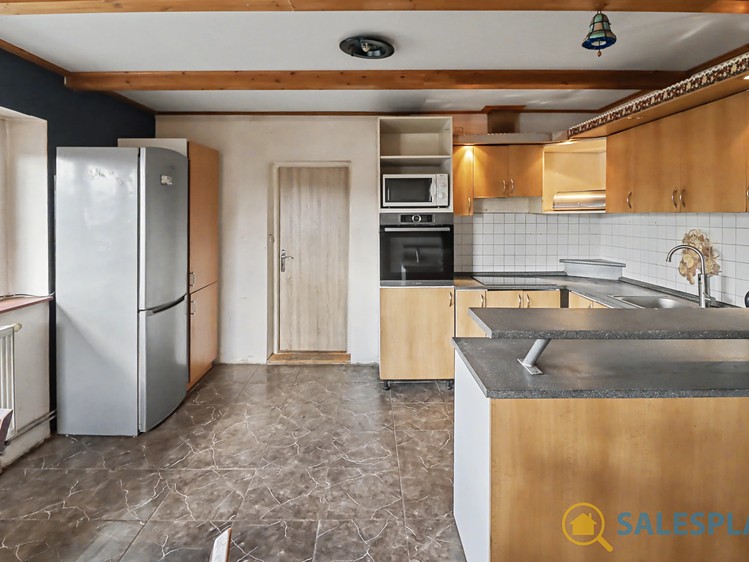 Prodej rodinného domu 235 m², pozemek 800 m² - foto 4