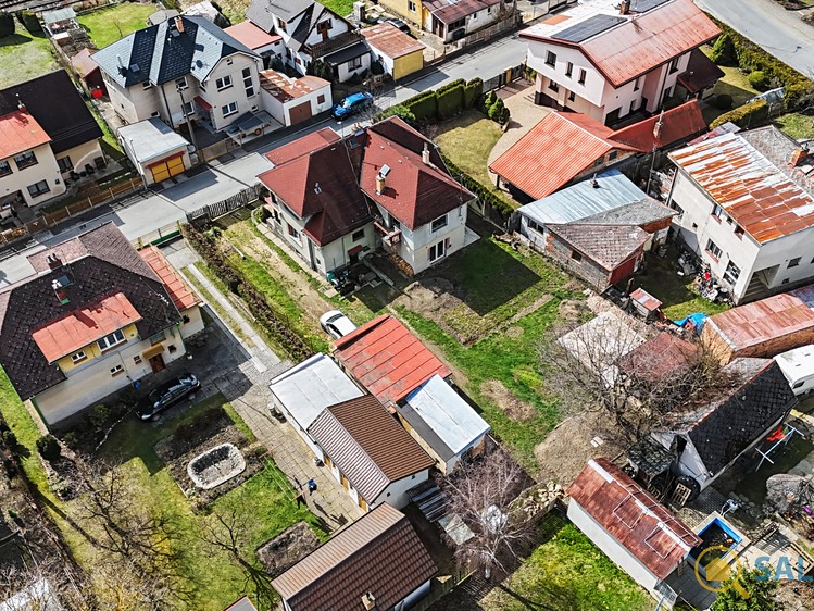 Prodej rodinného domu 235 m², pozemek 800 m² - foto 3