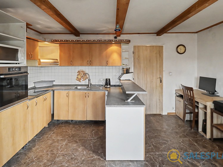 Prodej rodinného domu 235 m², pozemek 800 m² - foto 5
