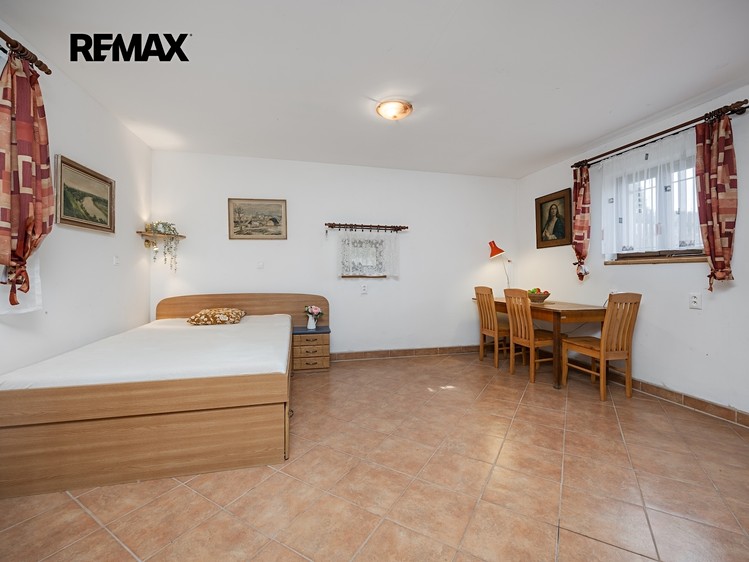 Prodej rodinného domu 121 m², pozemek 638 m² - foto 5