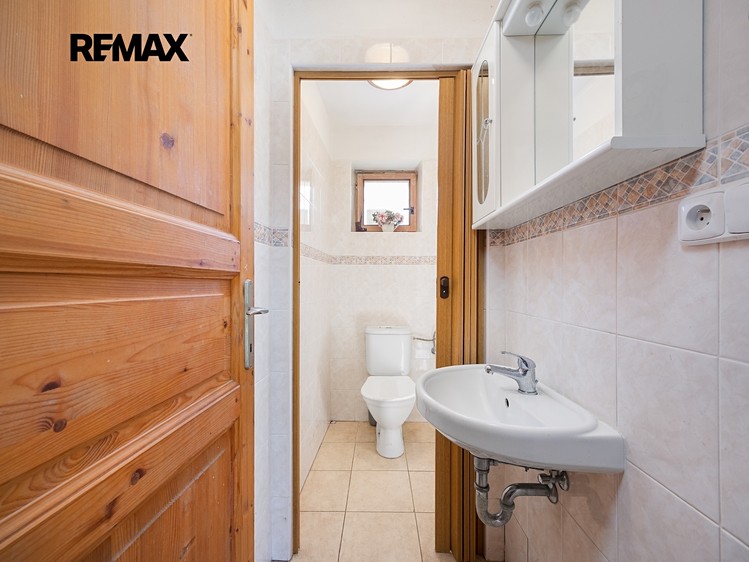 Prodej rodinného domu 121 m², pozemek 638 m² - foto 7