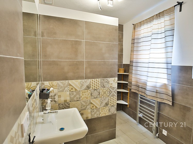 Prodej  rodinného domu 103 m², pozemek 80 m² - foto 3