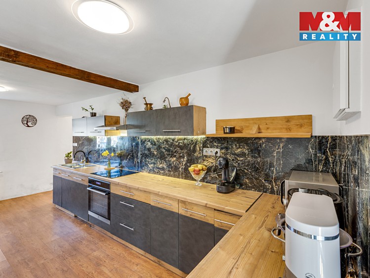 Prodej chalupy 180 m², pozemek 609 m² - foto 8
