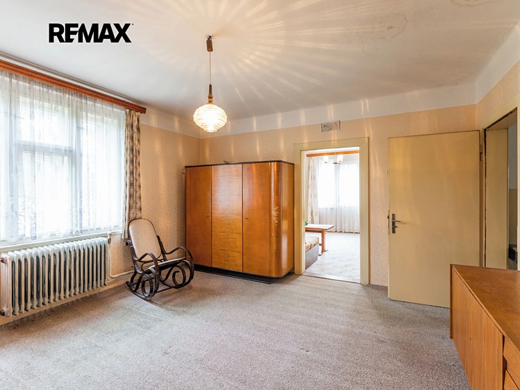 Prodej  rodinného domu 345 m², pozemek 1 475 m² - foto 6