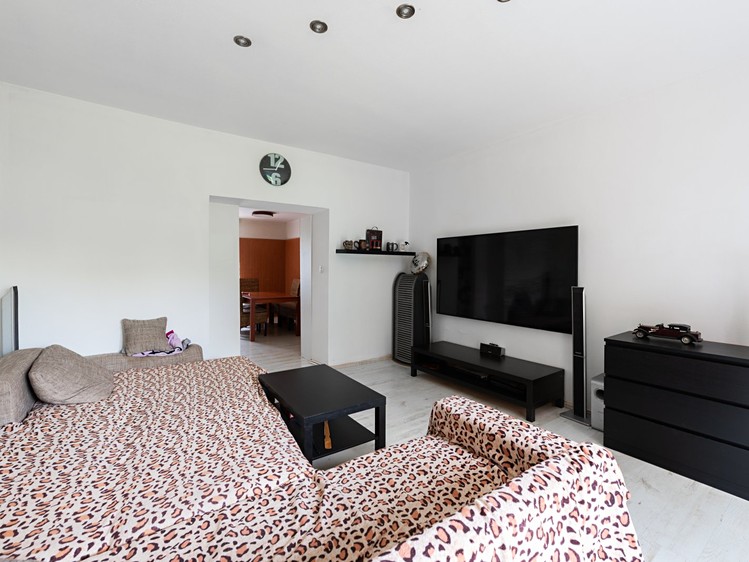 Prodej  vícegeneračního domu 200 m², pozemek 515 m² - foto 8