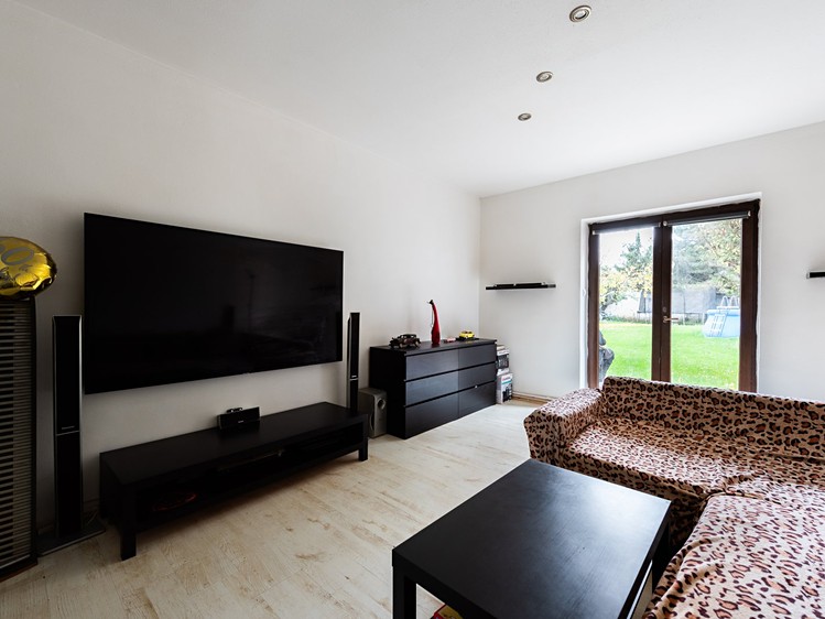 Prodej  vícegeneračního domu 200 m², pozemek 515 m² - foto 7