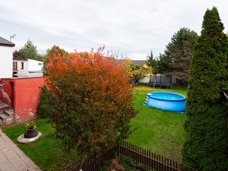 Prodej  vícegeneračního domu 200 m², pozemek 515 m² - foto 5