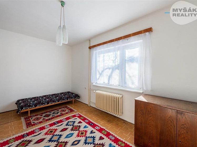Prodej rodinného domu 150 m², pozemek 674 m² - foto 8