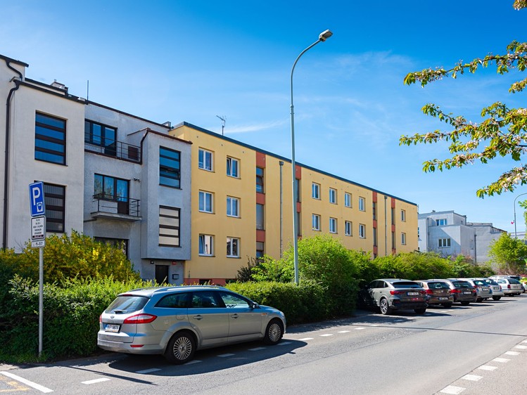 Prodej  rodinného domu 200 m², pozemek 164 m² - foto 4