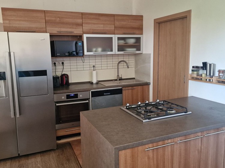 Prodej rodinného domu 75 m², pozemek 647 m² - foto 1