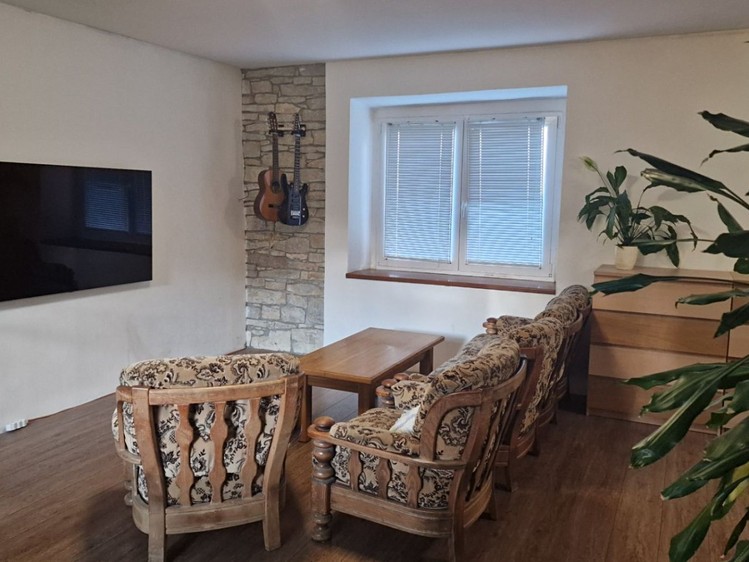 Prodej rodinného domu 75 m², pozemek 647 m² - foto 3
