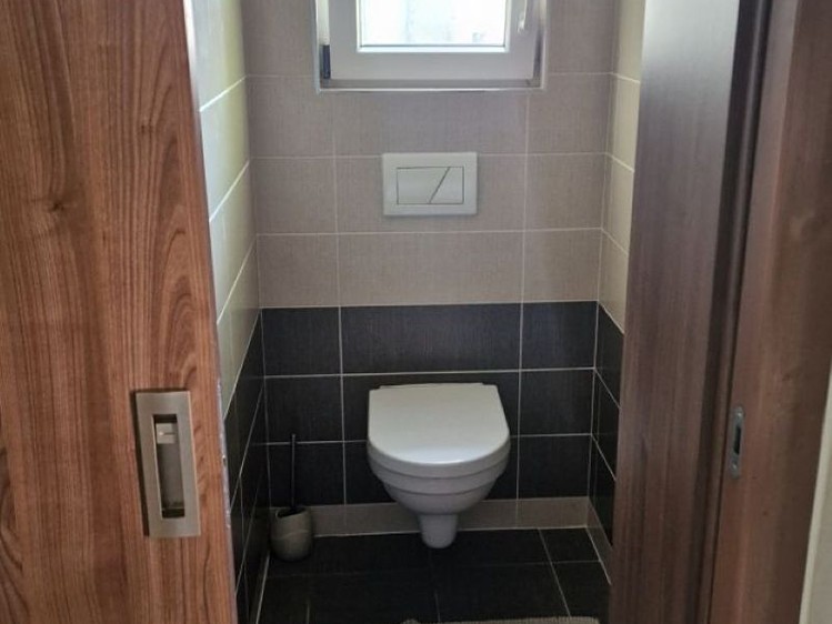 Prodej rodinného domu 75 m², pozemek 647 m² - foto 7