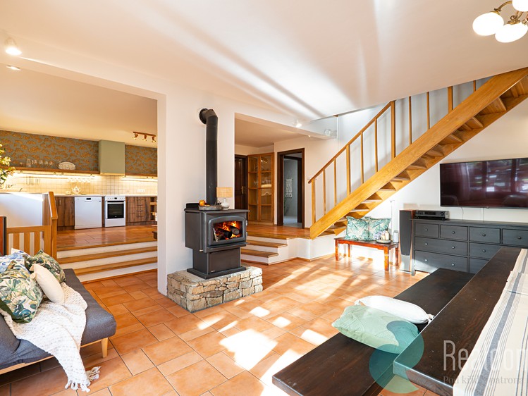 Prodej chalupy 267 m², pozemek 1 528 m² - foto 3