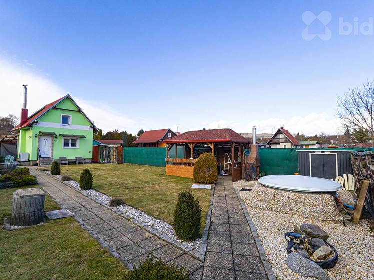 Prodej chaty 55 m², pozemek 332 m² - foto 4