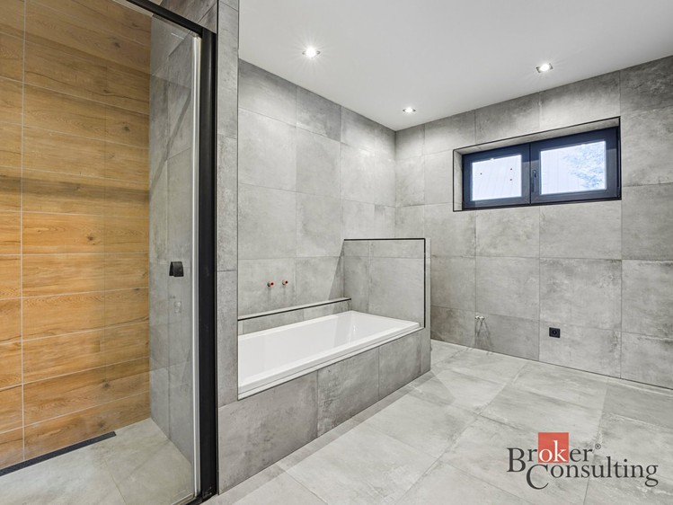 Prodej rodinného domu 123 m², pozemek 900 m² - foto 6
