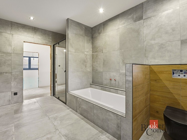Prodej rodinného domu 123 m², pozemek 900 m² - foto 7