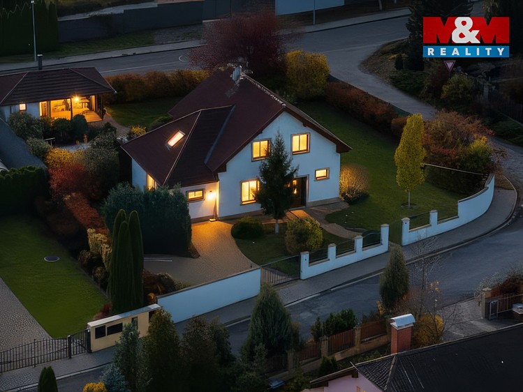 Prodej rodinného domu 147 m², pozemek 891 m² - foto 6