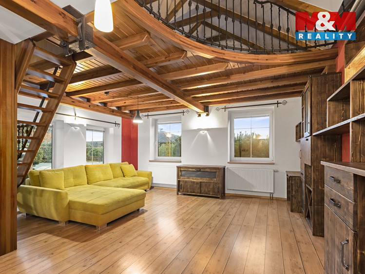 Prodej rodinného domu 147 m², pozemek 891 m² - foto 7