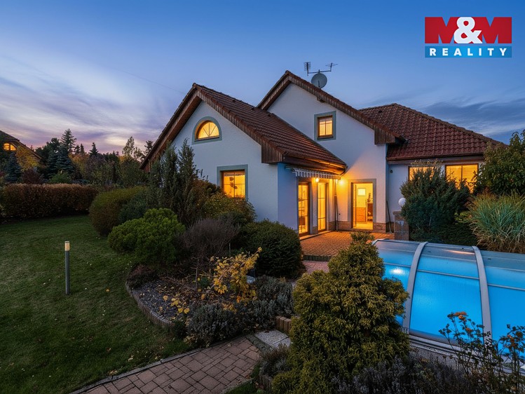 Prodej rodinného domu 147 m², pozemek 891 m² - foto 5