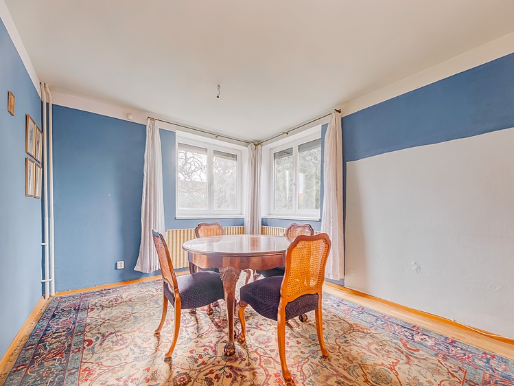 Prodej rodinného domu 268 m², pozemek 580 m² - foto 6