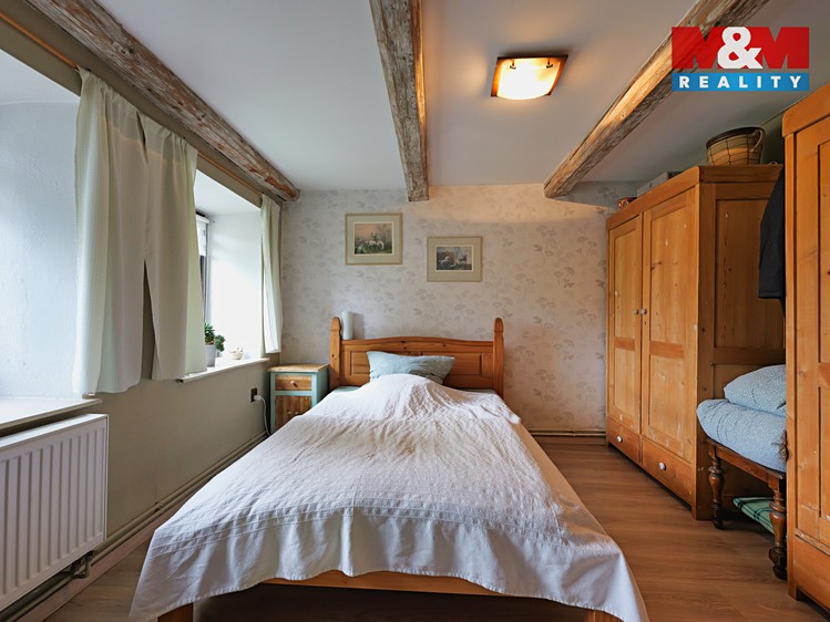 Prodej rodinného domu 200 m², pozemek 275 m² - foto 5
