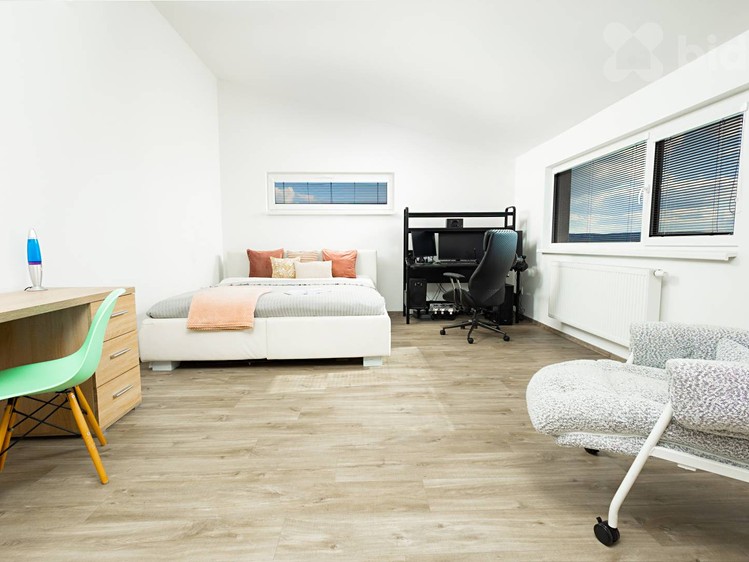 Prodej rodinného domu 178 m², pozemek 997 m² - foto 8
