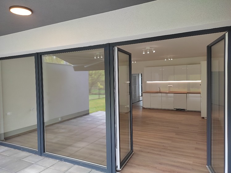 Prodej rodinného domu 92 m², pozemek 380 m² - foto 4