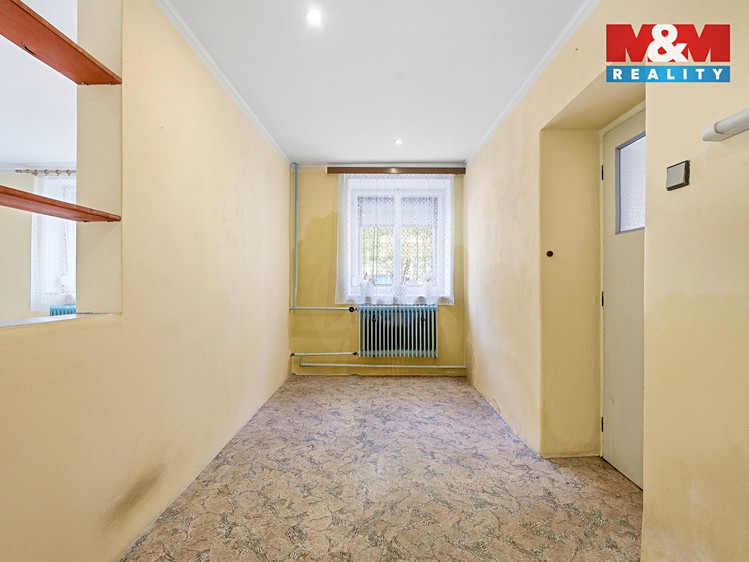 Prodej rodinného domu 111 m², pozemek 663 m² - foto 7