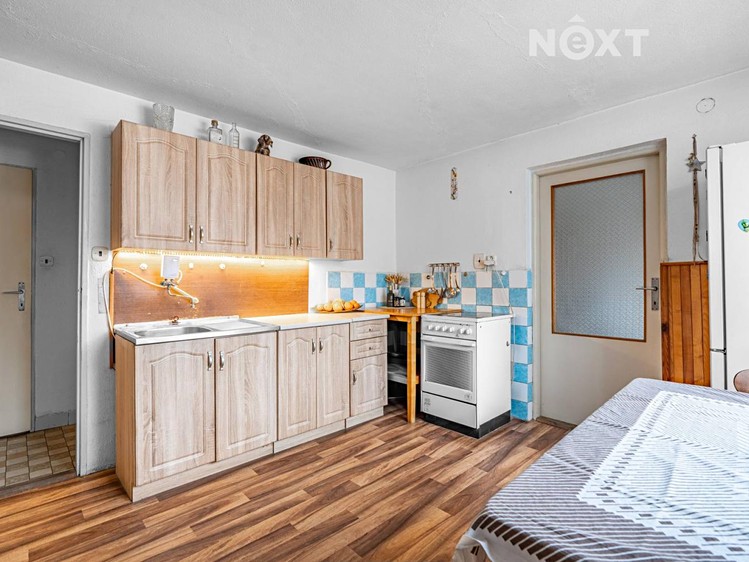 Prodej rodinného domu 190 m², pozemek 1 025 m² - foto 1