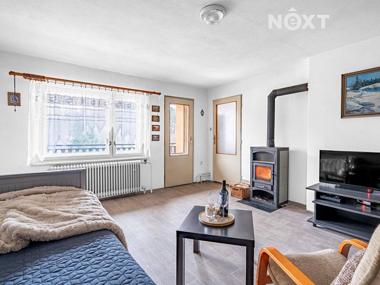 Prodej rodinného domu 190 m², pozemek 1 025 m² - foto 7