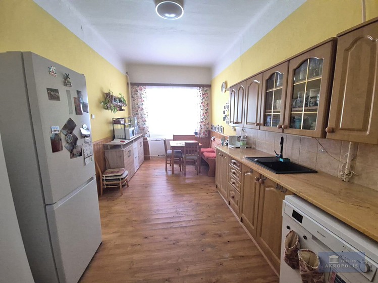 Prodej rodinného domu 135 m², pozemek 768 m² - foto 6