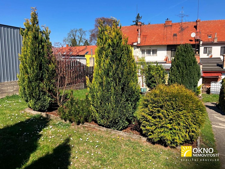 Prodej rodinného domu 149 m², pozemek 379 m² - foto 1