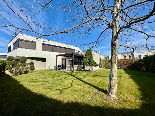 Prodej rodinného domu 157 m², pozemek 408 m² - foto 4